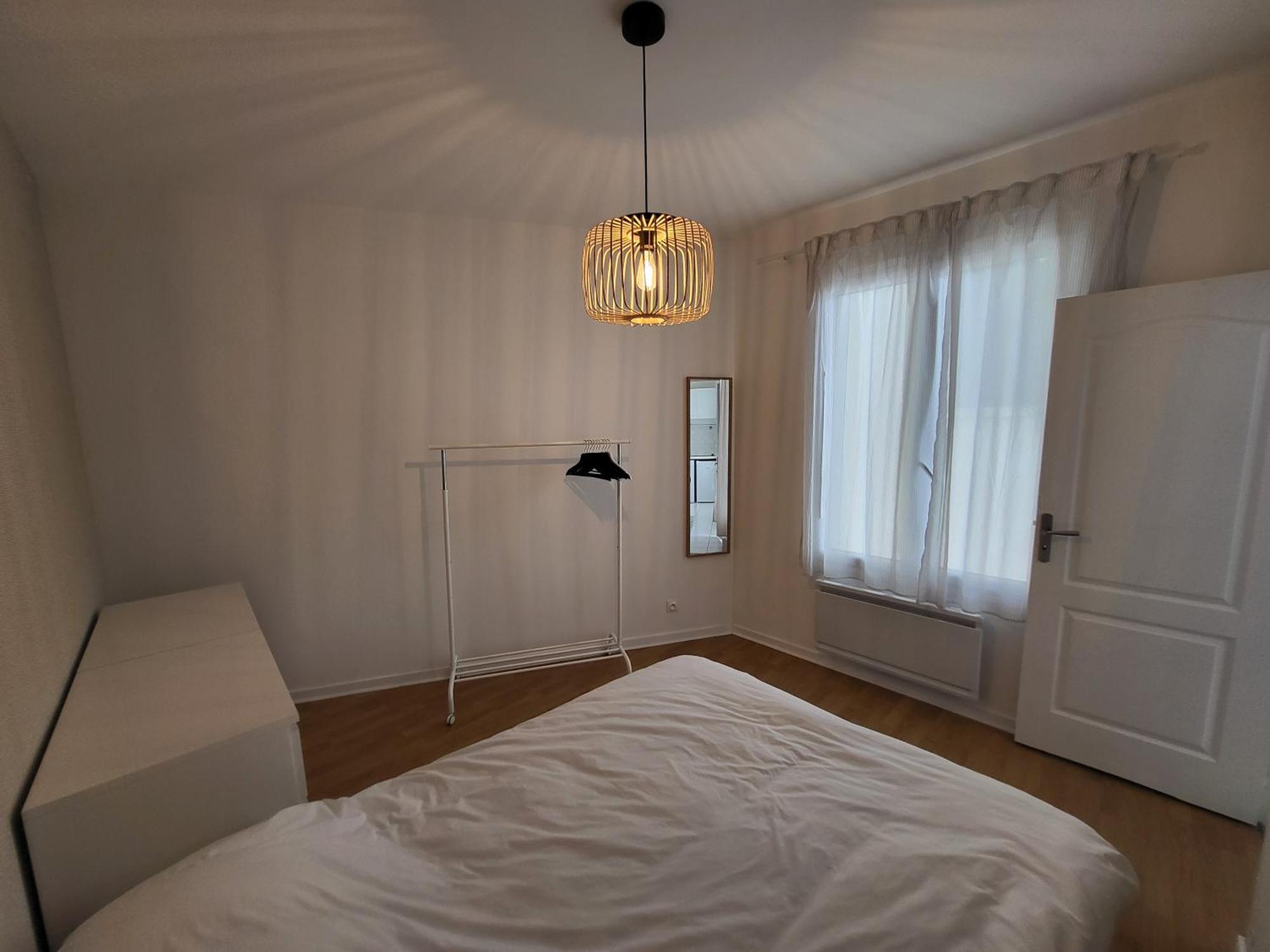 Appartement T2 Spacieux De 30m2, Ideal Proche Paris *